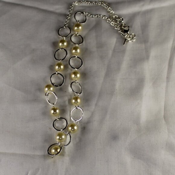 NECKLACE  -037 - Picture 1 of 1